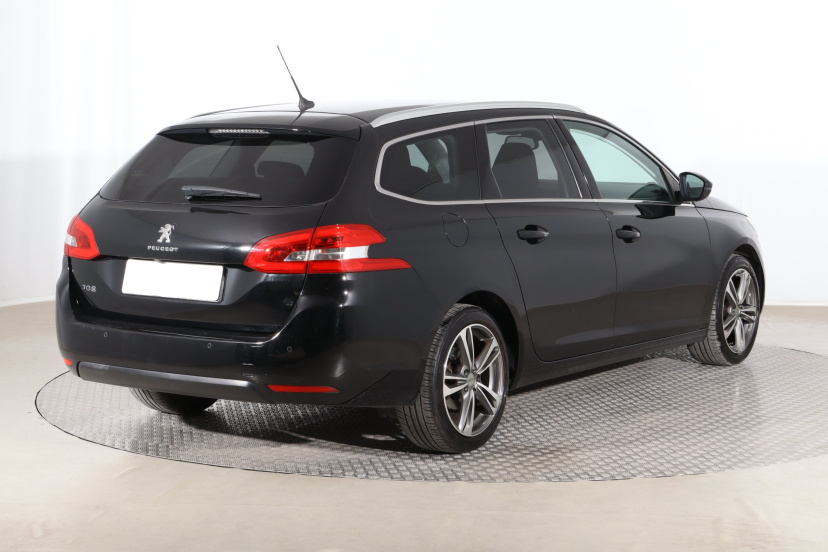 Peugeot 308, 2017