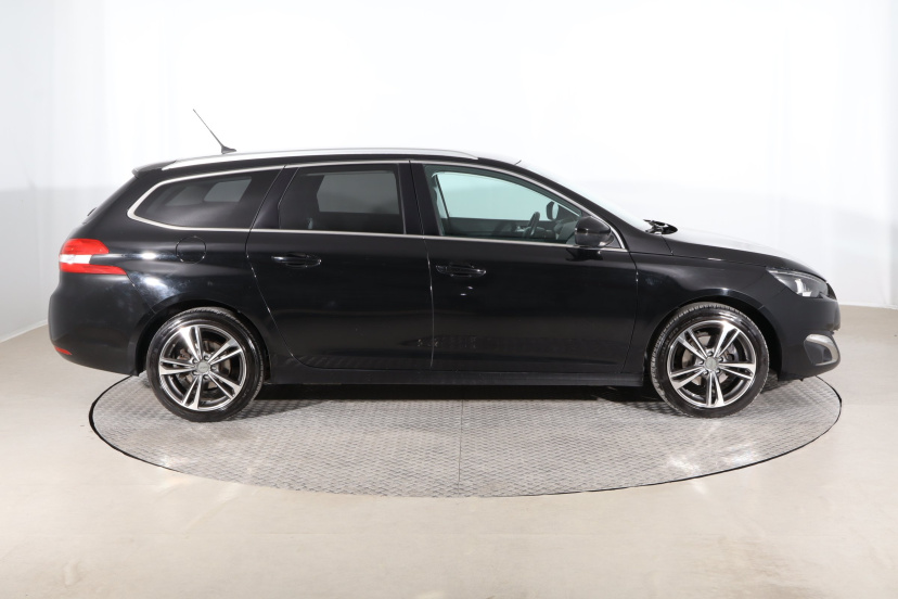 Peugeot 308, 2017