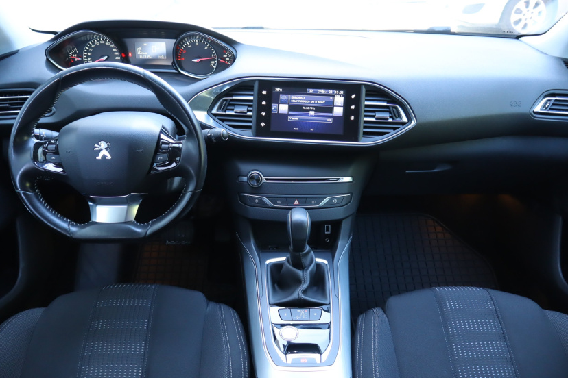 Peugeot 308, 2017