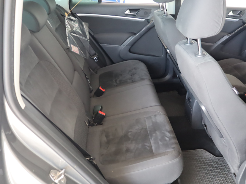 Volkswagen Tiguan, 2013