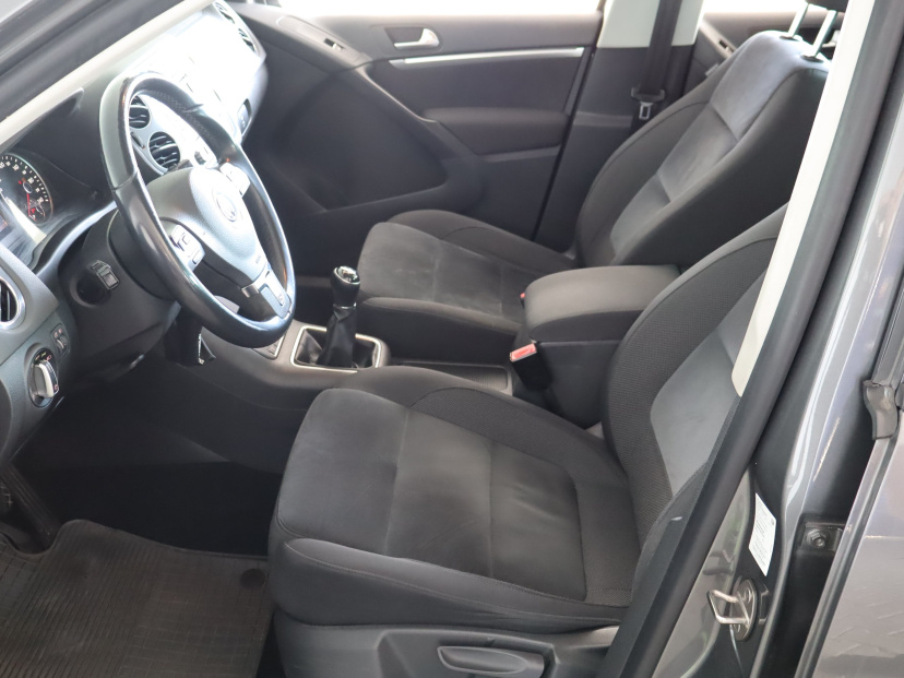 Volkswagen Tiguan, 2013