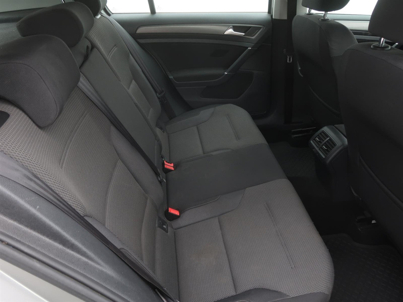 Volkswagen Golf, 2013