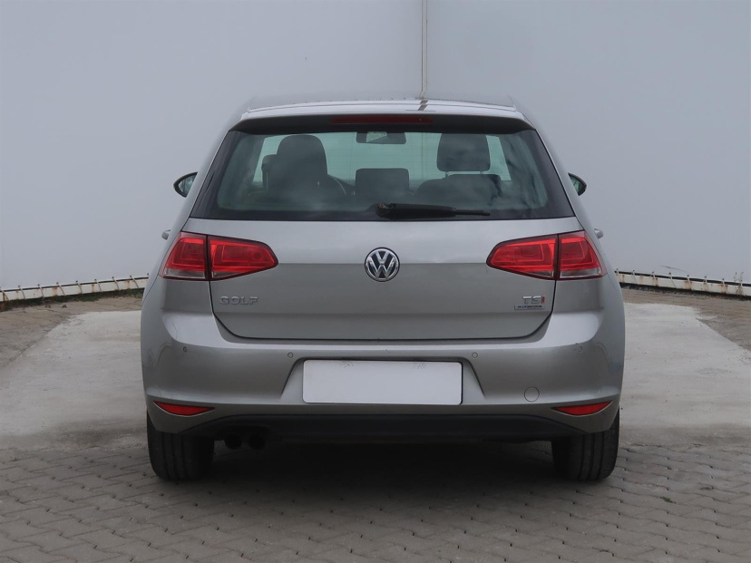 Volkswagen Golf, 2013