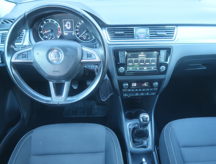 Škoda Rapid Spaceback, 2016