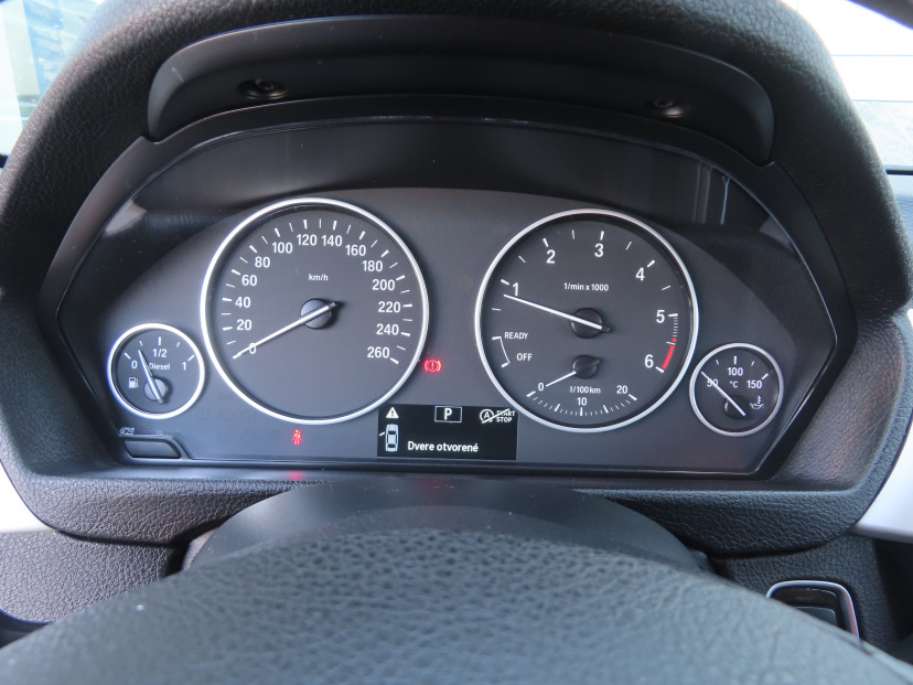 BMW 3, 2015