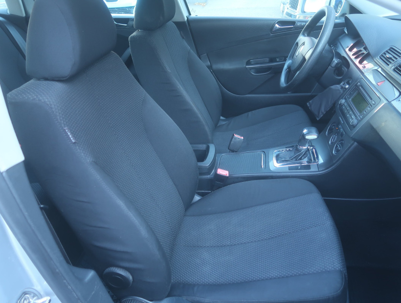 Volkswagen Passat, 2008