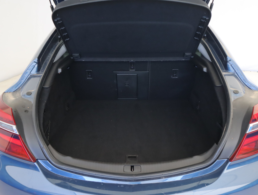 Opel Insignia, 2016
