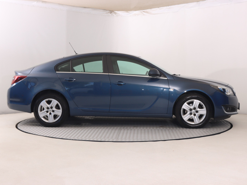 Opel Insignia, 2016