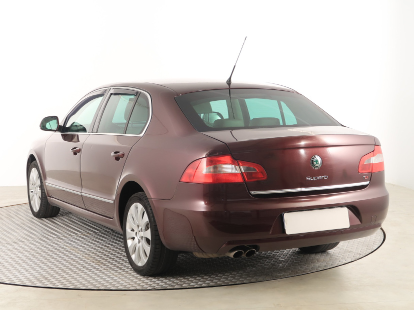 Škoda Superb, 2008