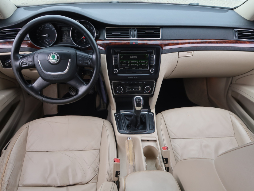 Škoda Superb, 2008