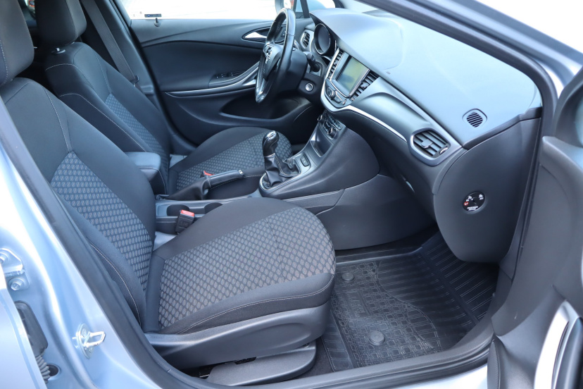 Opel Astra, 2017