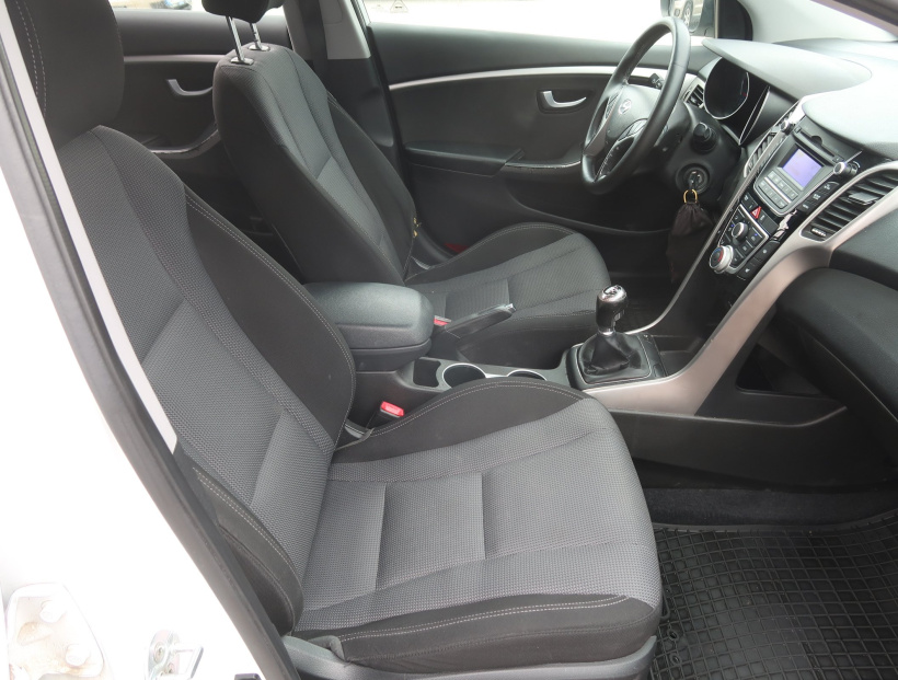 Hyundai i30, 2016