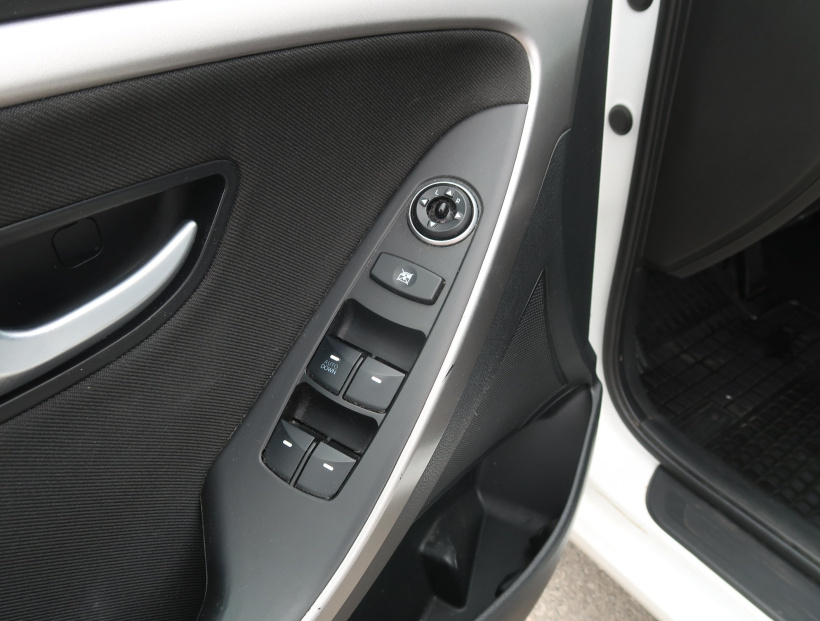 Hyundai i30, 2016