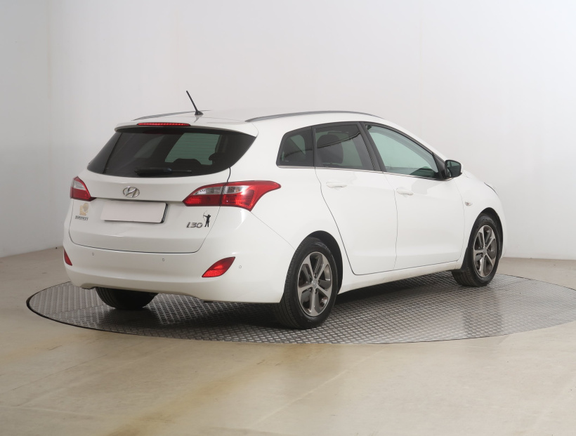 Hyundai i30, 2016