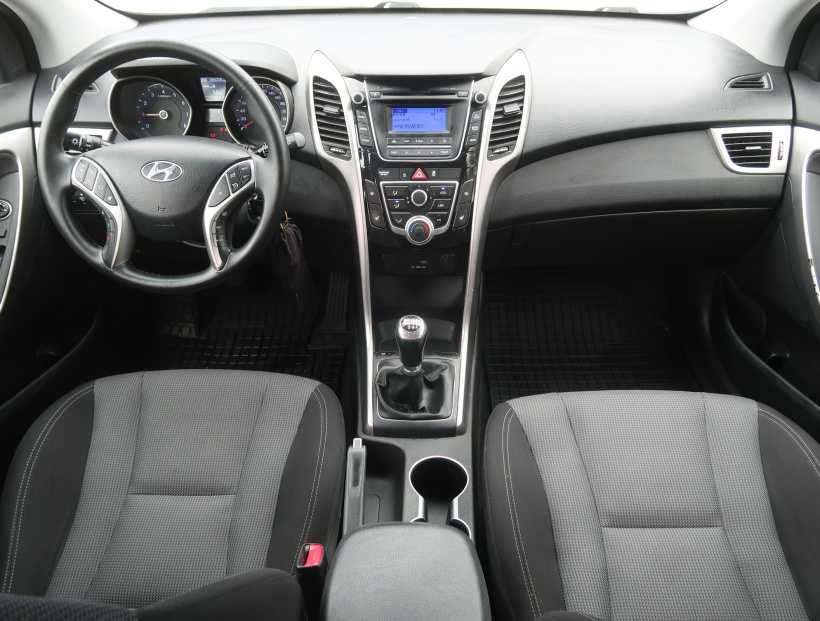 Hyundai i30, 2016