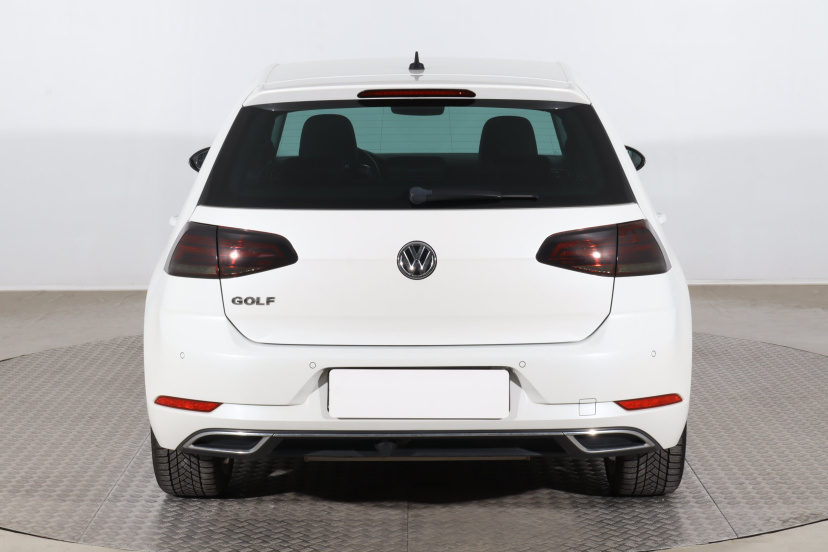 Volkswagen Golf, 2018