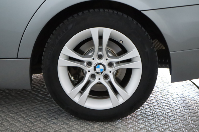 BMW 3, 2010