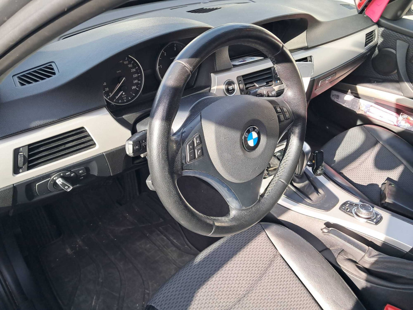 BMW 3, 2010