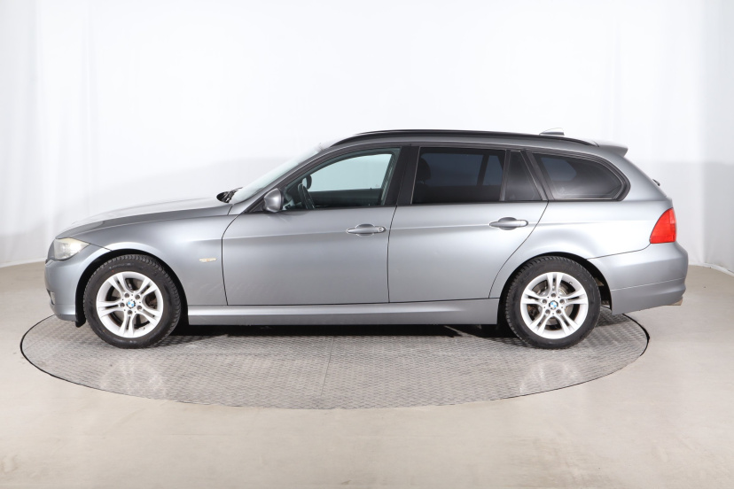 BMW 3, 2010
