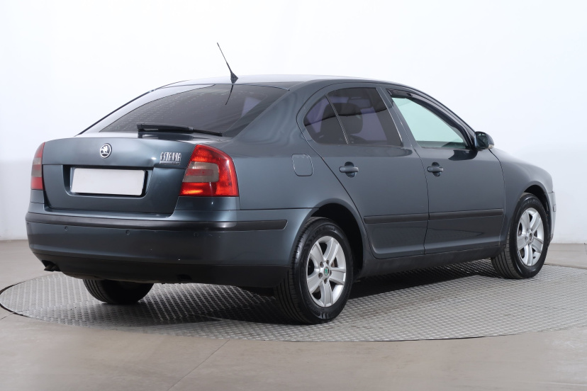 Škoda Octavia, 2004