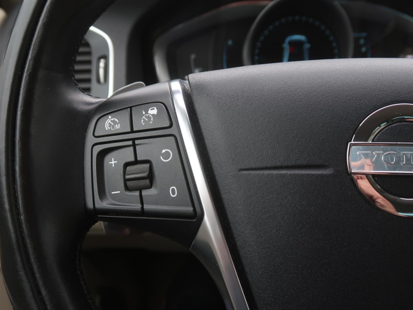 Volvo S60, 2014