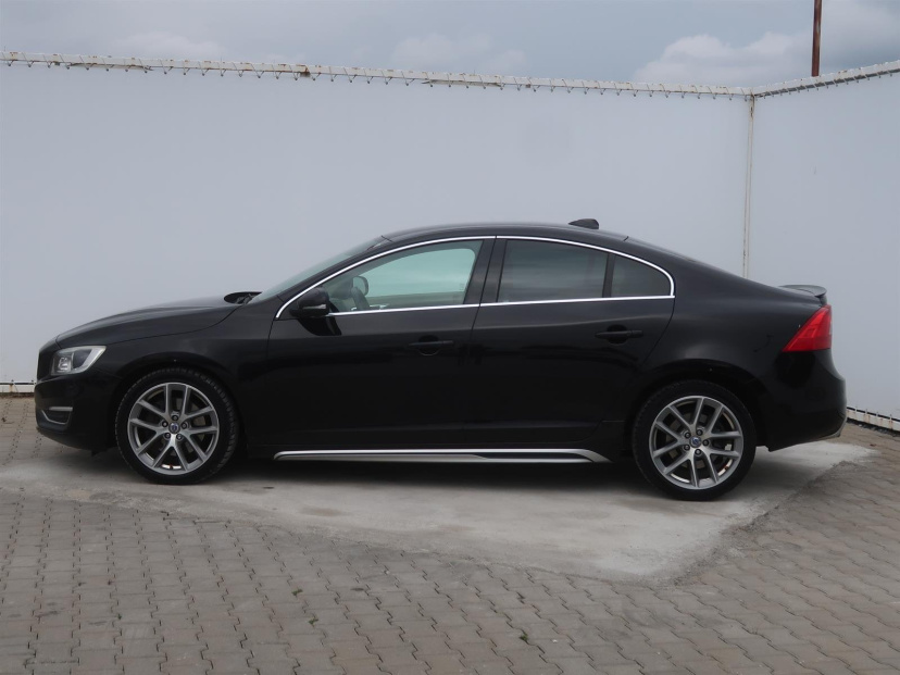 Volvo S60, 2014