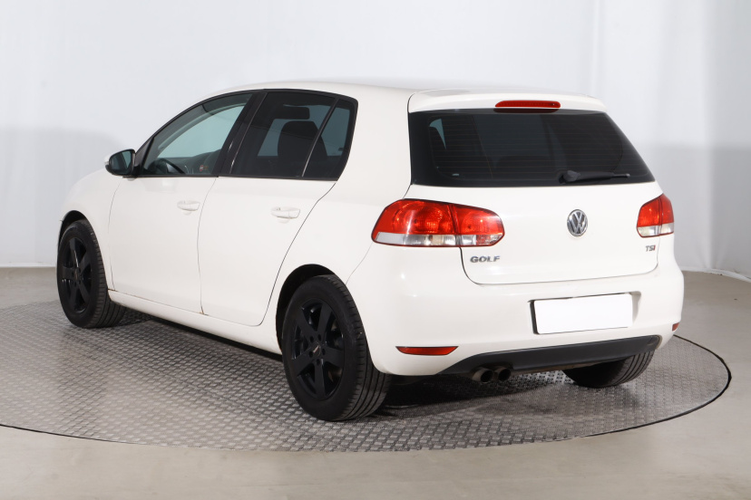 Volkswagen Golf, 2010