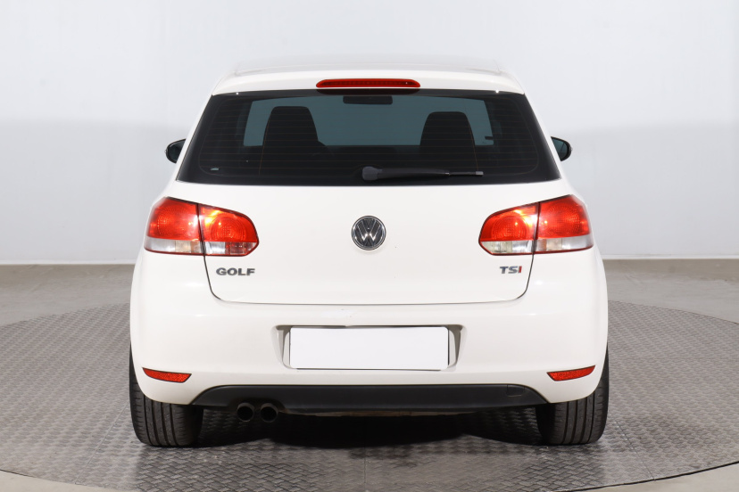 Volkswagen Golf, 2010