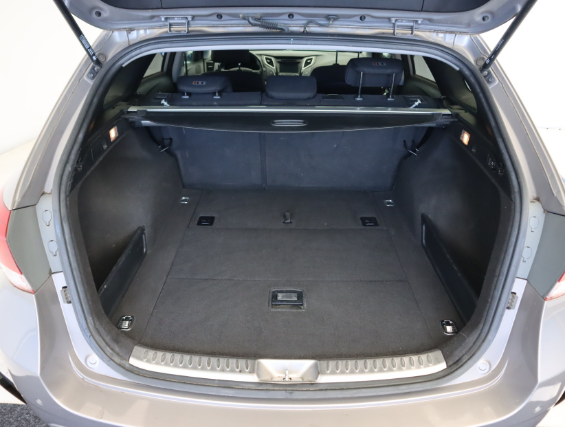 Hyundai i40, 2016