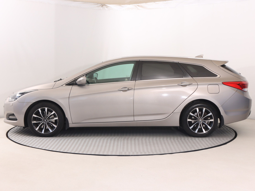 Hyundai i40, 2016