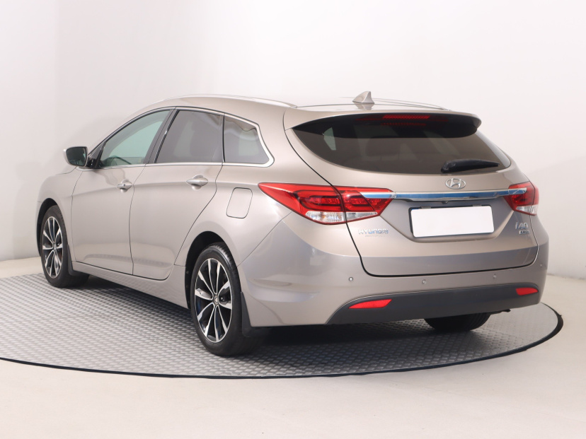 Hyundai i40, 2016