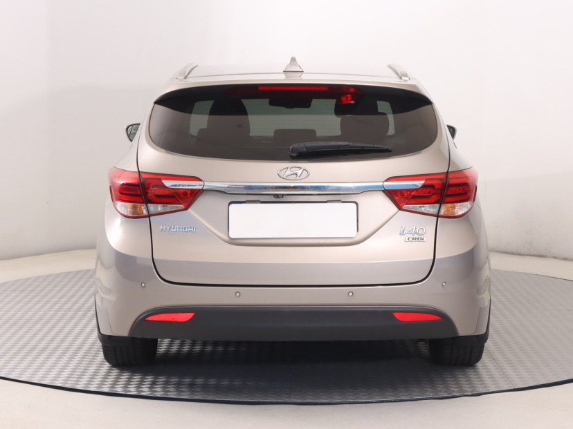 Hyundai i40, 2016