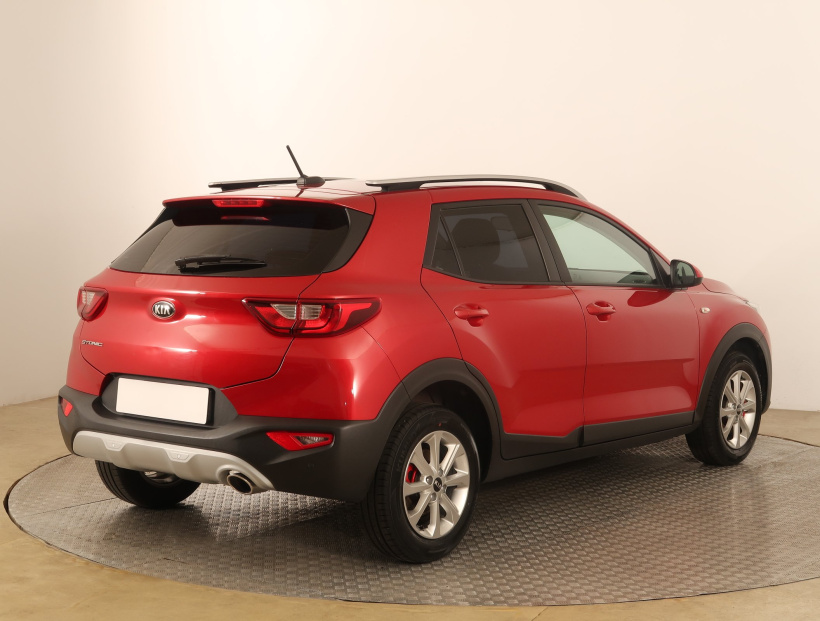 Kia Stonic, 2021
