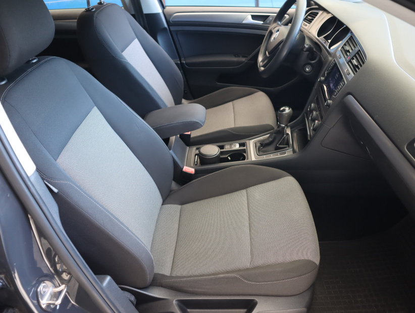 Volkswagen Golf, 2014