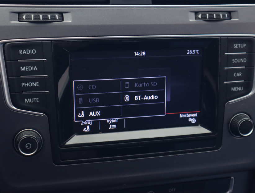 Volkswagen Golf, 2014