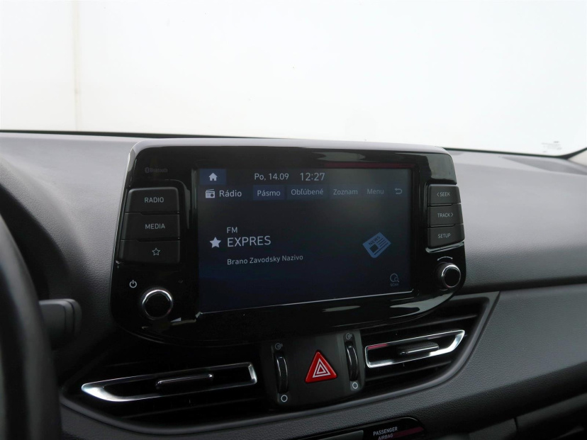 Hyundai i30, 2022