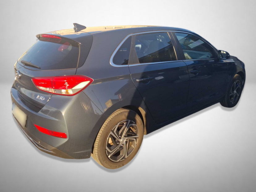 Hyundai i30, 2022