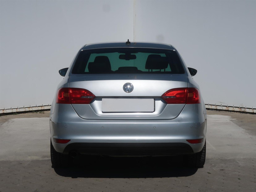 Volkswagen Jetta, 2012