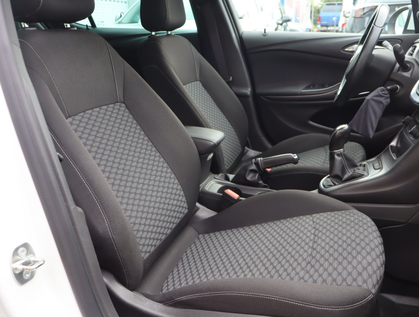 Opel Astra, 2016