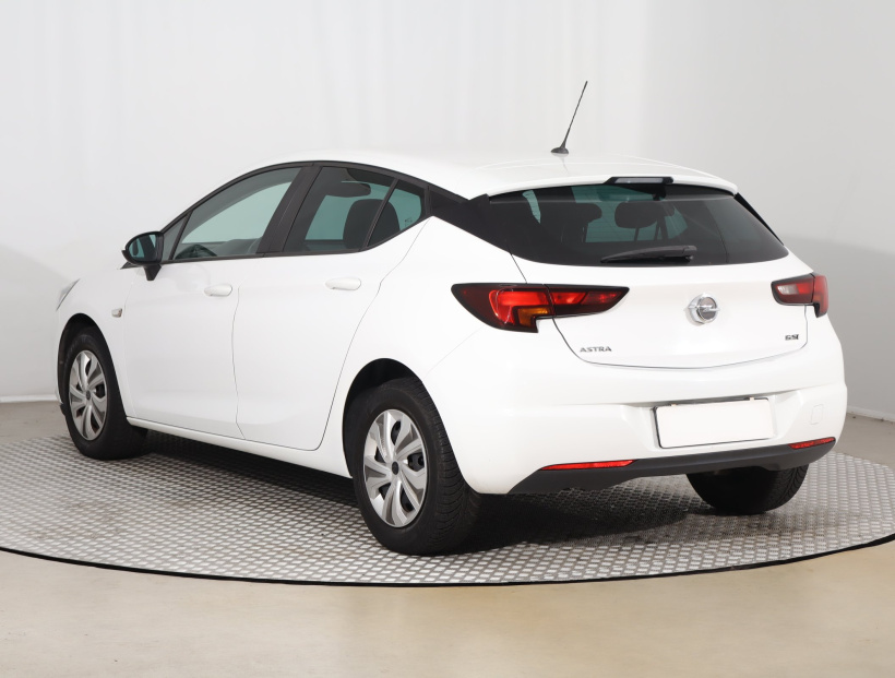 Opel Astra, 2016