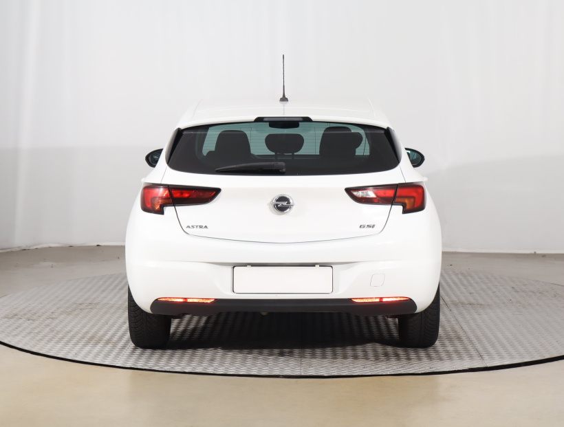Opel Astra, 2016