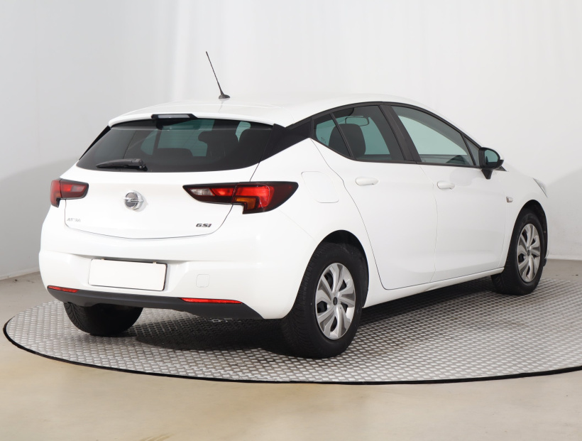 Opel Astra, 2016
