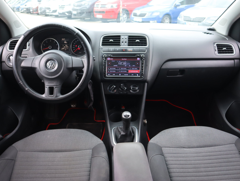 Volkswagen Polo, 2010