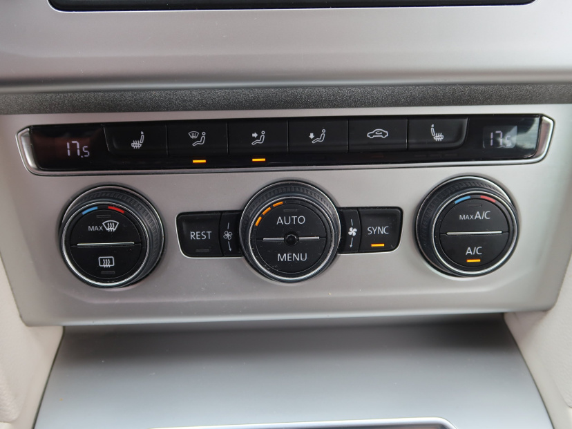Volkswagen Passat, 2016