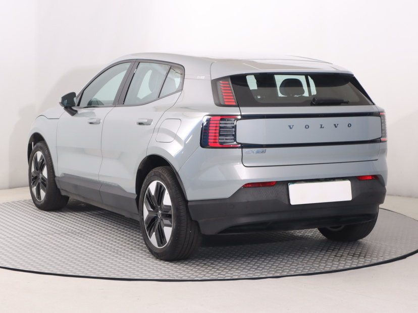 Volvo EX30, 2024