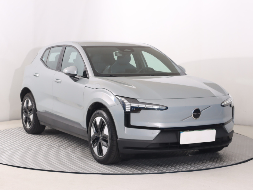 Volvo EX30, 2024