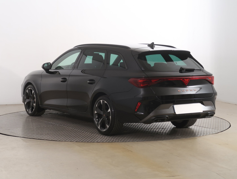 Cupra Leon, 2025