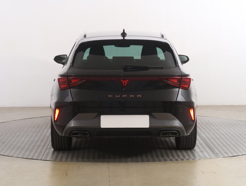 Cupra Leon, 2025