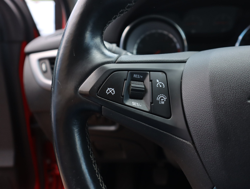 Opel Astra, 2015