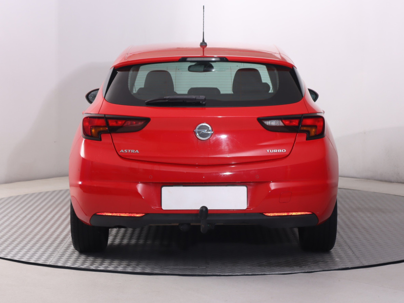 Opel Astra, 2015